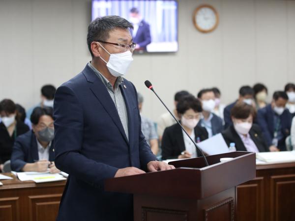 제365회 정례회 보건복지환경위원회 회의 첨부이미지 : 22년09월16일 제365회 정례회 보건복지환경위원회 회의 - 042.jpg