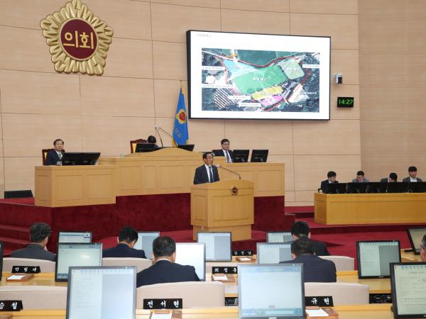 제370회 임시회 제2차 본회의 도정질문 및 답변 첨부이미지 : 23년04월11일 제370회 임시회 제2차 본회의 도정질문 - 063.jpg