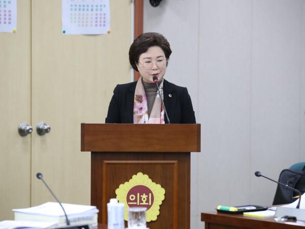 제367회 정례회 교육위원회 예산안심사 첨부이미지 : 22년11월23일 제367회 정례회 교육위원회 예산안심사 - 060.jpg