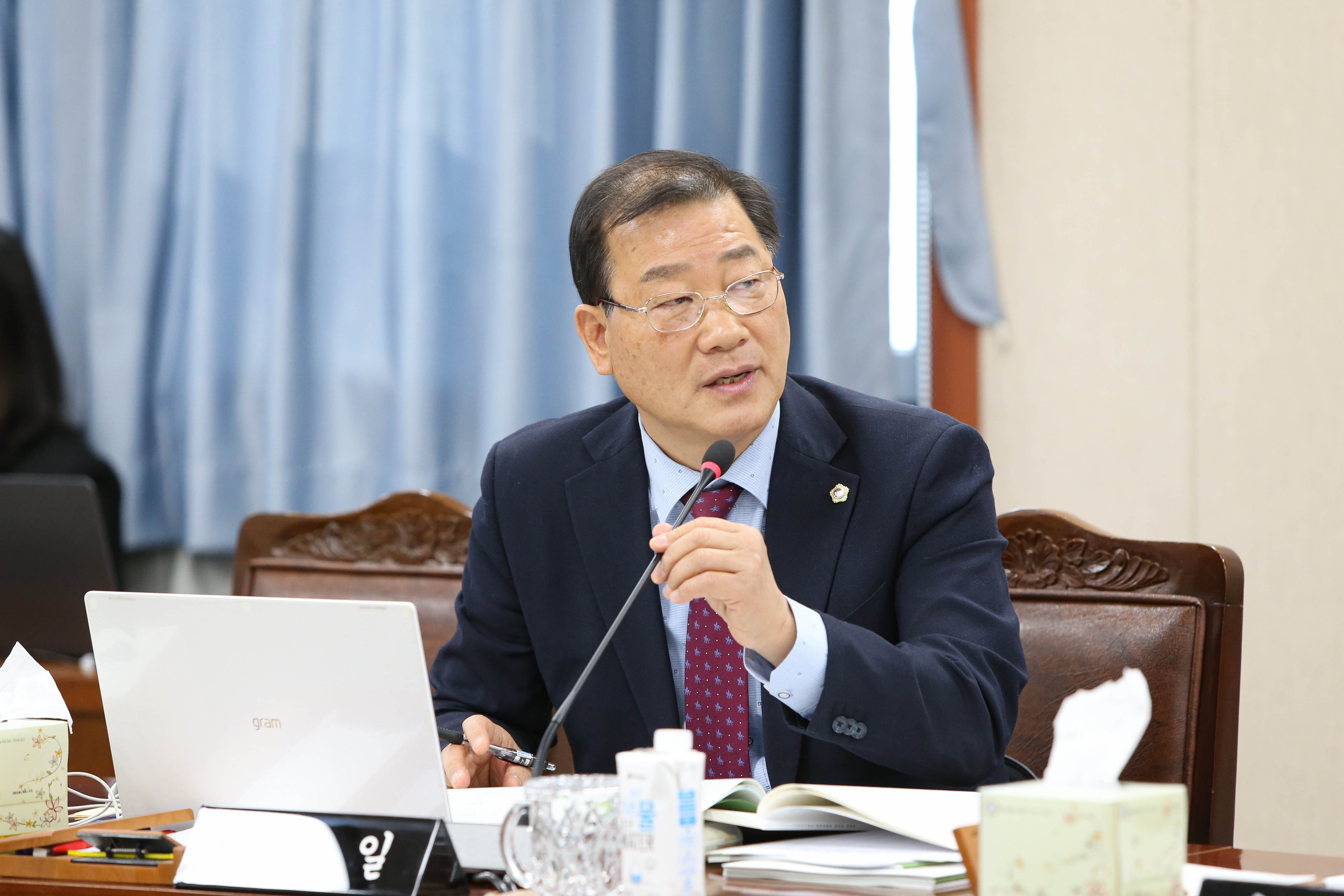 제376회 정례회 경제관광문화위원회 예산안 심사 첨부이미지 : 0001_20231121173400_0.jpg