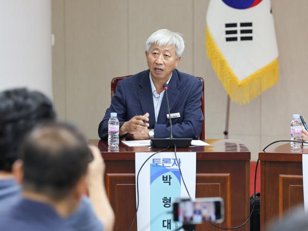 민선4기 전남교육평가 토론회 첨부이미지 : 25년08월20일 민선4기 전남교육평가 토론회 (14).jpg