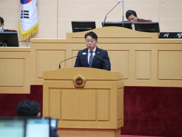 제368회 임시회 제2차 본회의 첨부이미지 : 23년02월10일 제368회 임시회 제2차 본회의 - 038.jpg