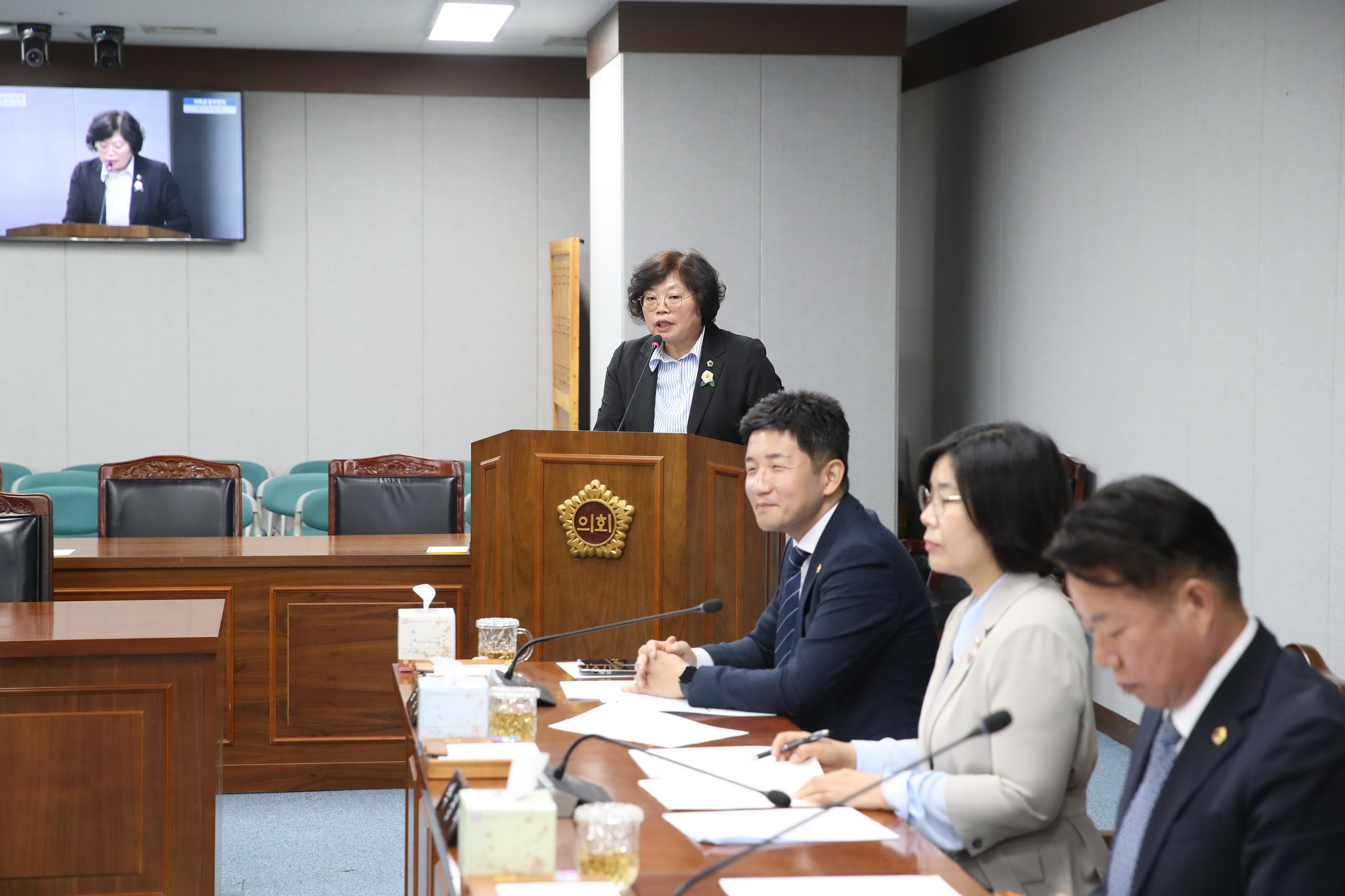 제371회 임시회 의회운영위원회 회의 첨부이미지 : 23년05월09일 제371회 임시회 의회운영위원회 회의 - 017.jpg