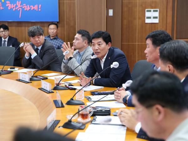 제371회 임시회 기획행정위원회 현지활동 첨부이미지 : 23년05월10일 제371회 임시회 기획행정위원회 현지활동 - 039.jpg