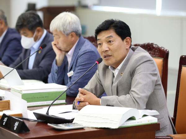 전라남도 2023년도 제1회 추경예산안 심사 첨부이미지 : 23년06월13일 전라남도 2023년도 제1회 추경예산안 심사 - 085.jpg