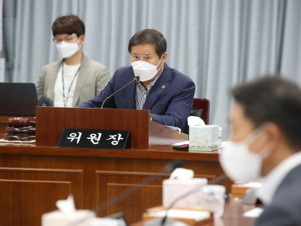 제364회 임시회 의회운영위원회 회의 첨부이미지 : 22년07월29일 제364회 임시회 운영위원회 회의 - 011.jpg