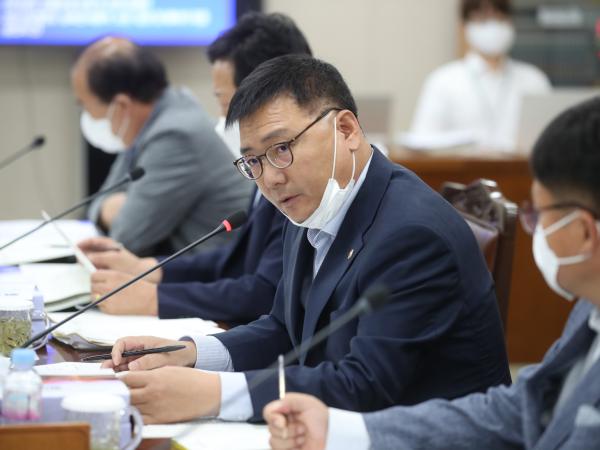 제365회 정례회 농수산위원회 회의 첨부이미지 : 22년09월19일 제365회 정례회 농수산위원회 회의  - 050.jpg