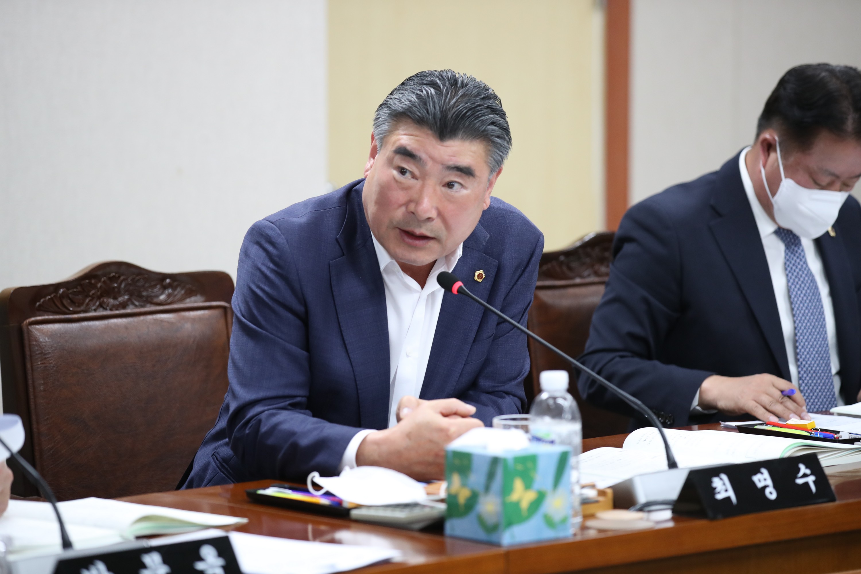 제367회 정례회 안전건설소방위원회 행정사무감사 첨부이미지 : 22년11월07일 제367회 정례회 안전건설소방위원회 행정사무감사 - 015.jpg