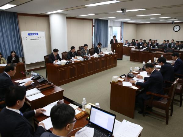 15년11월10일 경제관광문화위원회 회의 - 009 2