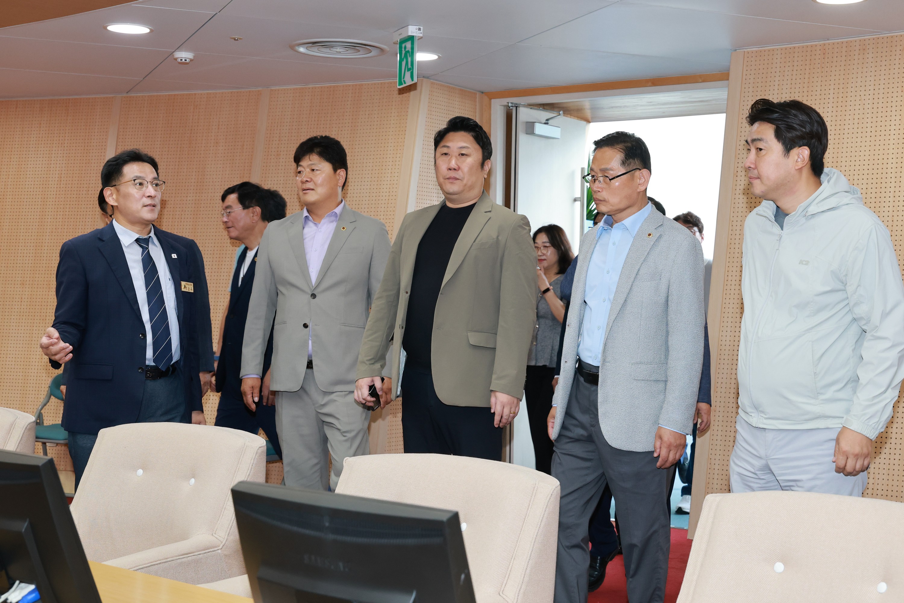 26년6월18일 울산광역시의회 원전특위 도의회 방문 - 0095