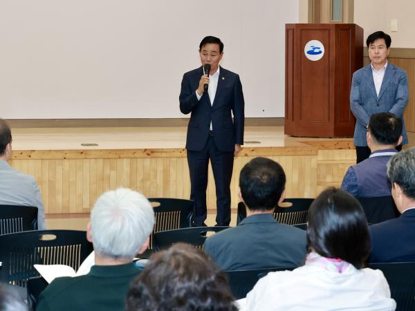 26년6월08일 여수산단 위기대응과 미래 대전환 정책토론회 - 008 3