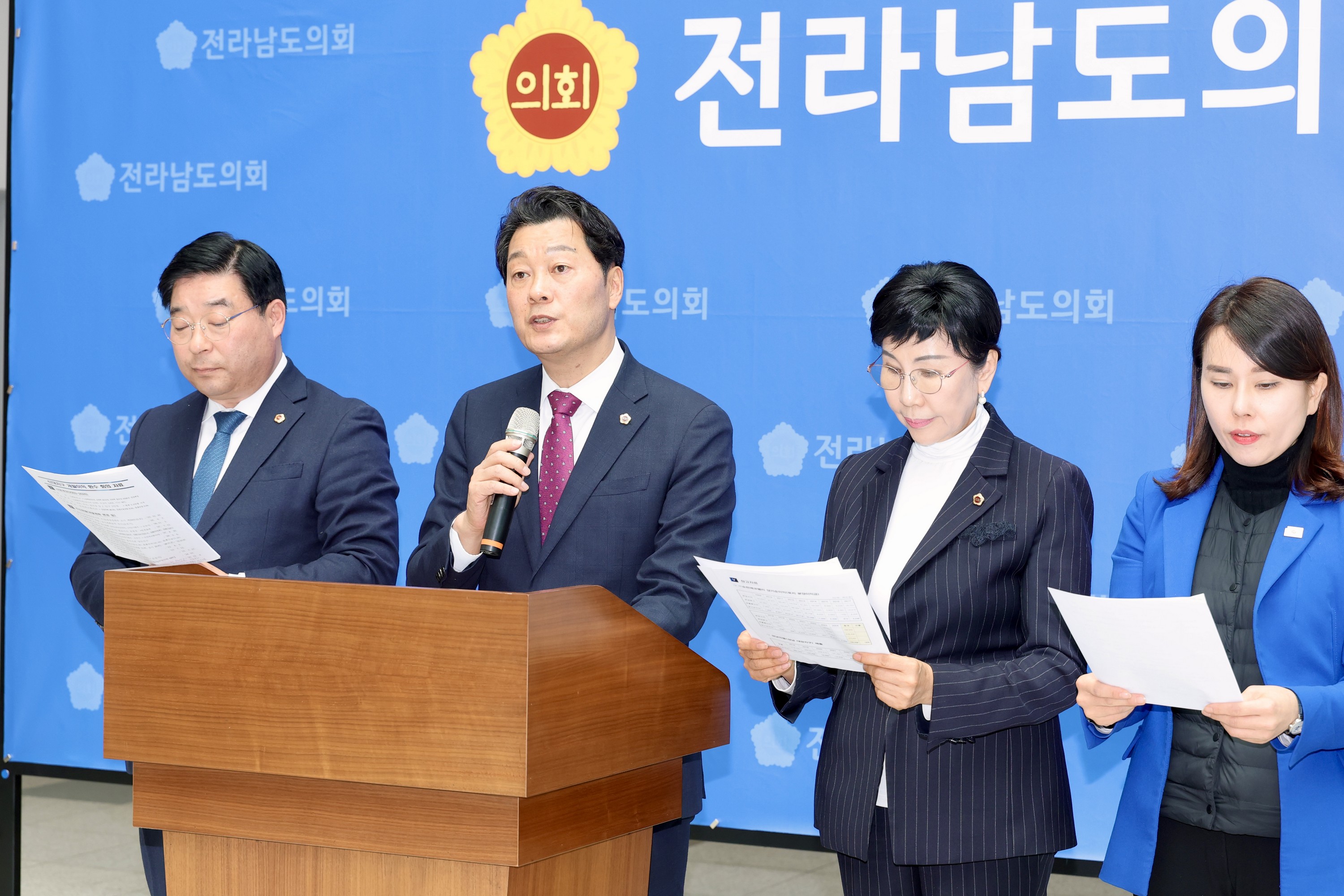 26년2월26일 순천 신대ㆍ선월지구 개발이익 환수 특별위원회 기자회견 - 0095