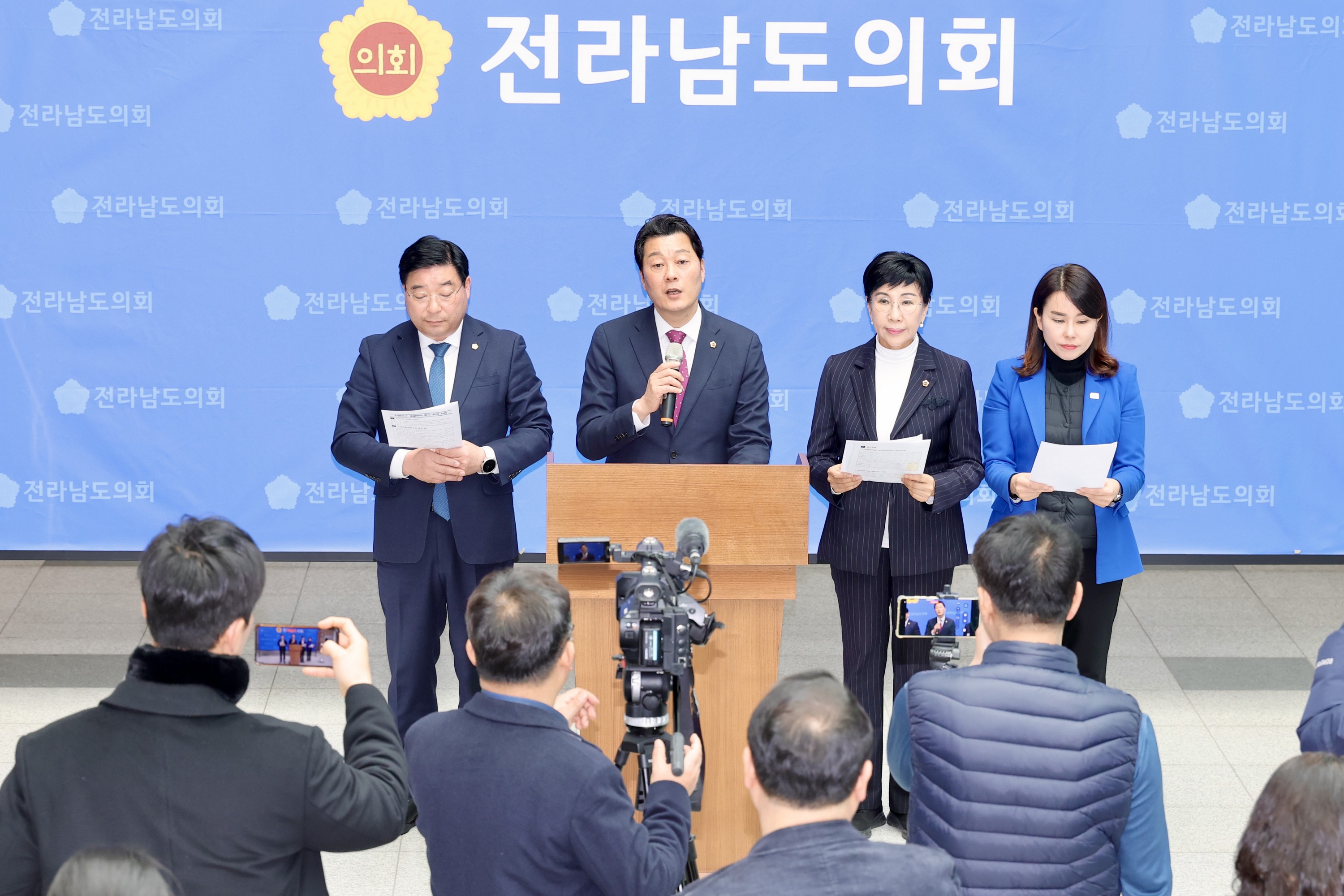 26년2월26일 순천 신대ㆍ선월지구 개발이익 환수 특별위원회 기자회견 - 0081