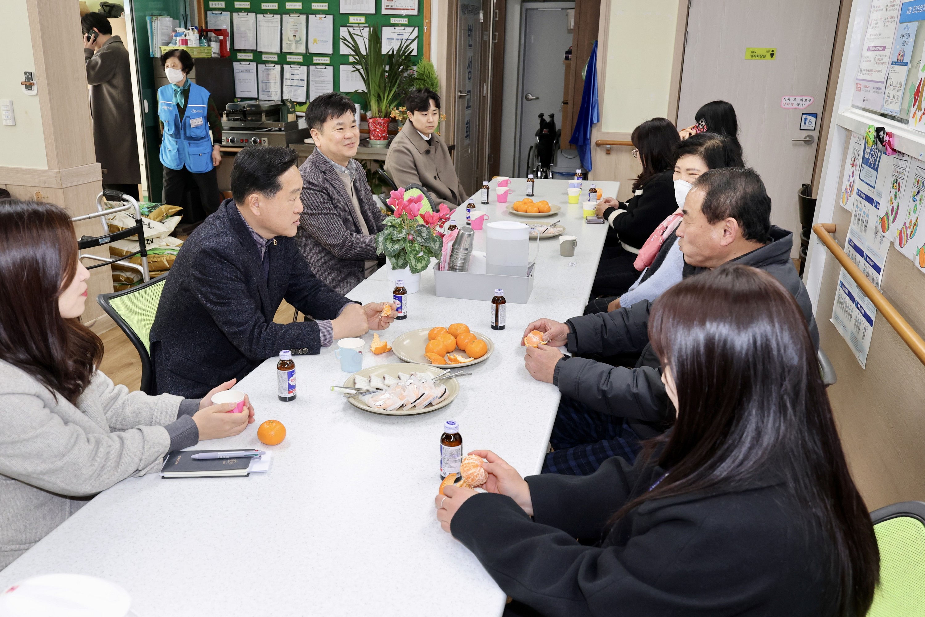 26년2월10일 설 명절 사회복지시설 위문(은혜복음노인센터) - 0104