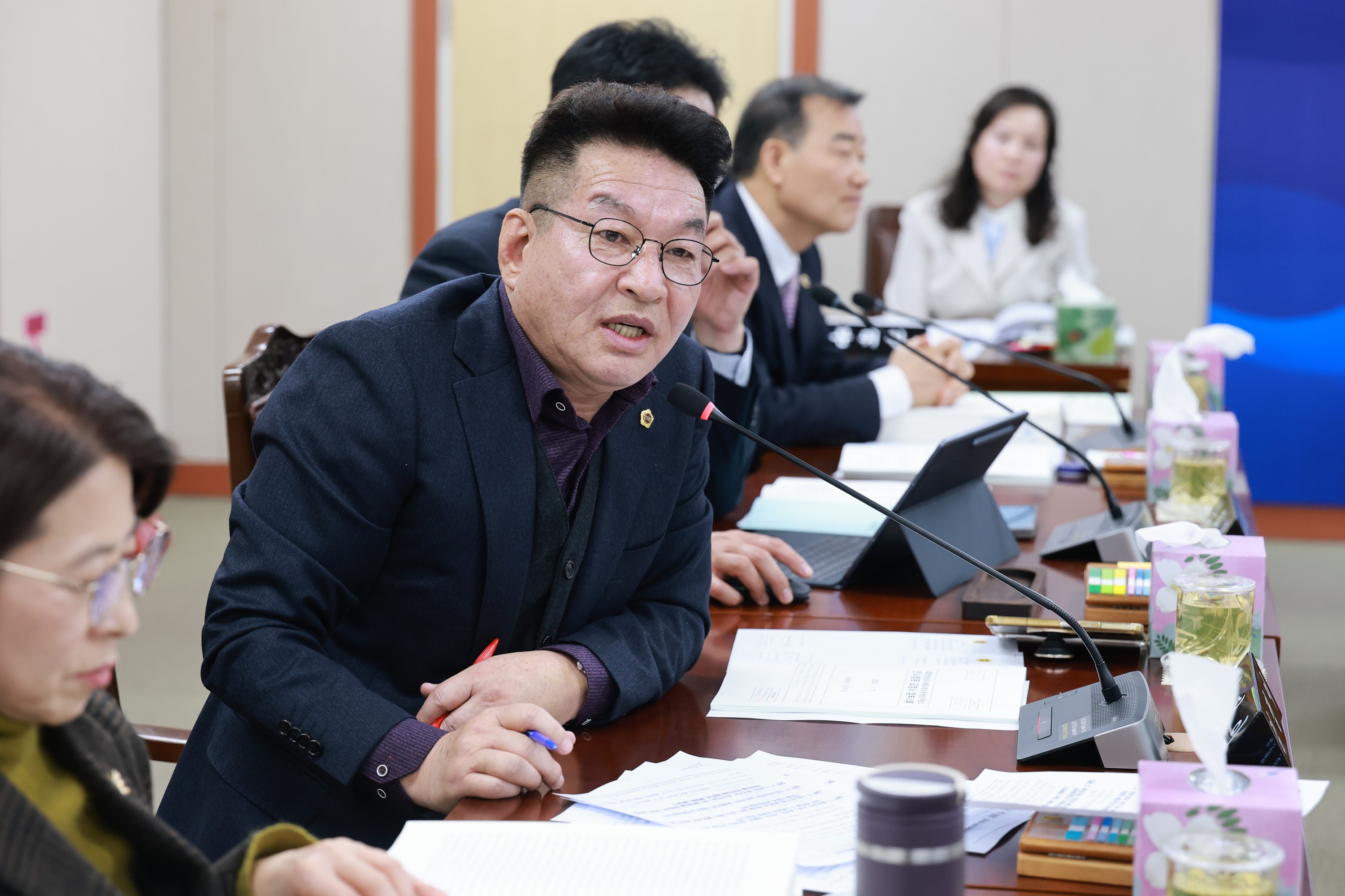 26년2월3일 (재)전라남도사회서비스원장 후보자 인사청문회 - 0245