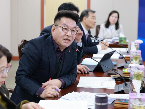 26년2월3일 (재)전라남도사회서비스원장 후보자 인사청문회 - 024 5