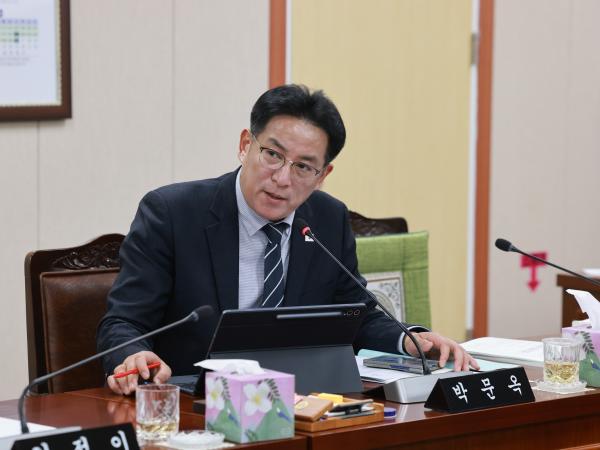 26년2월3일 (재)전라남도사회서비스원장 후보자 인사청문회 - 047 6