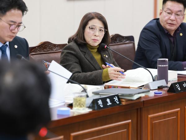 26년2월3일 (재)전라남도사회서비스원장 후보자 인사청문회 - 035 4