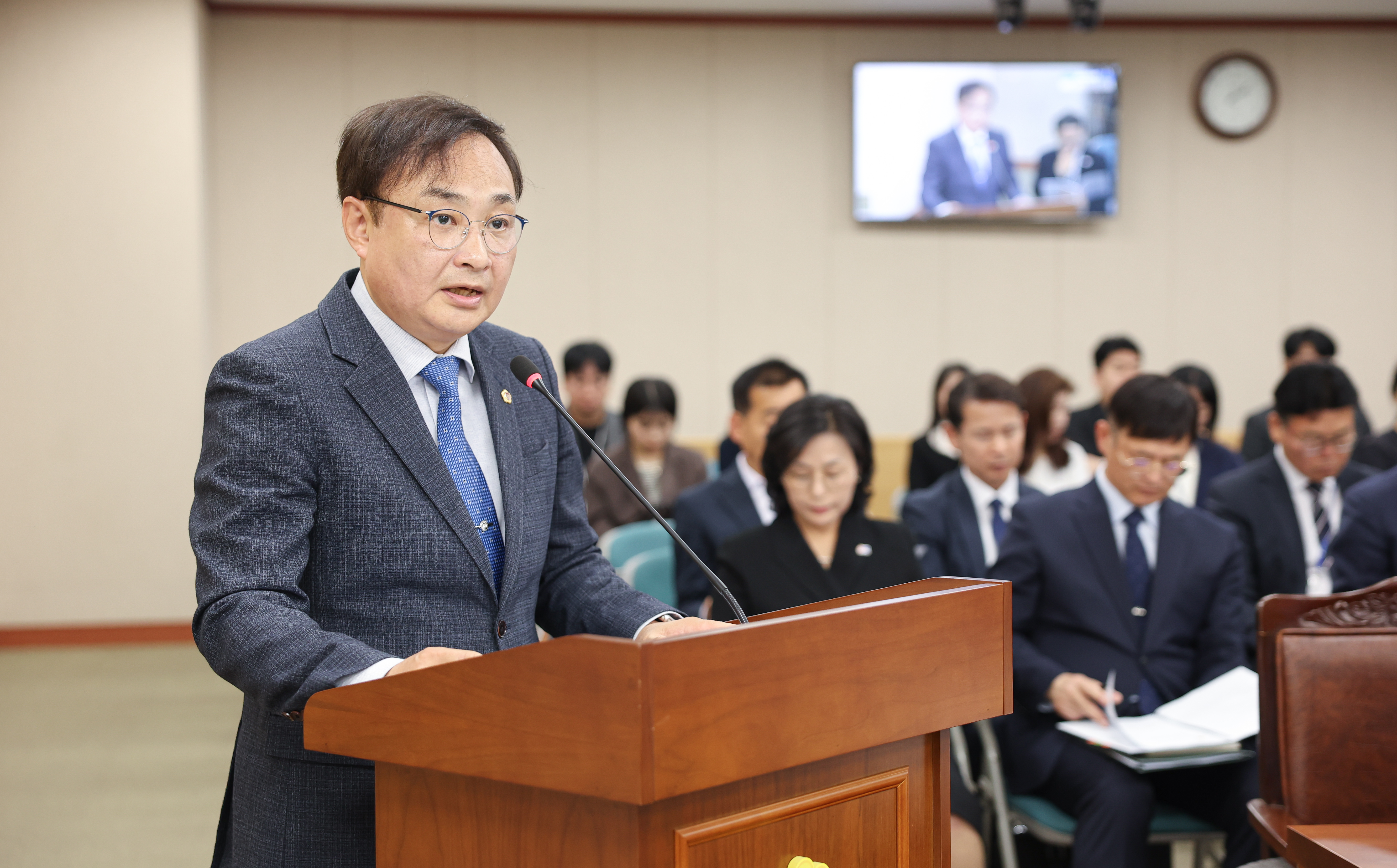 26년04월21일 제398회 임시회 교육위원회 회의 (14)1