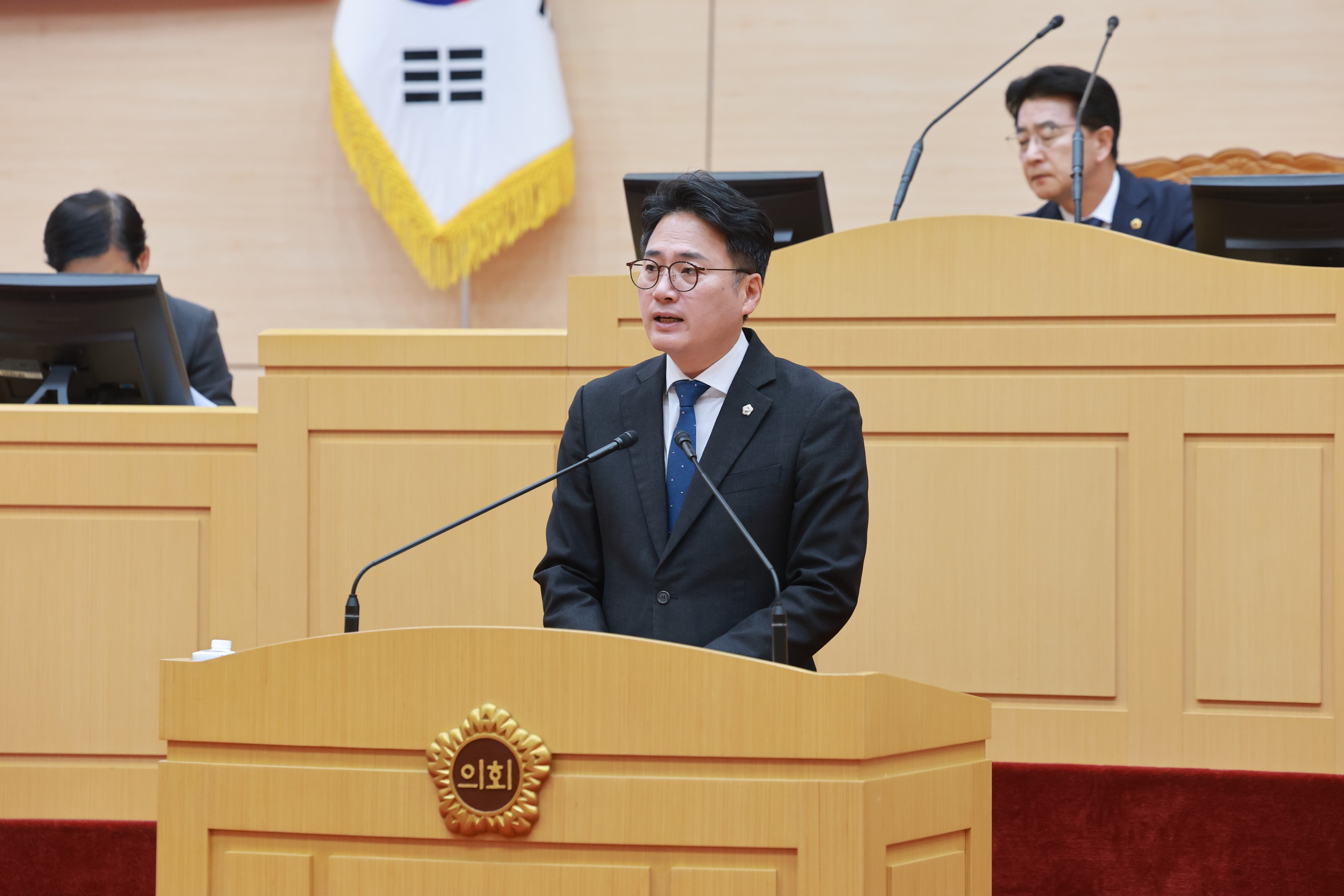 26년4월21일 제398회 임시회 제1차 본회의 - 0832
