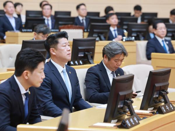 26년4월21일 제398회 임시회 제1차 본회의 - 077 6