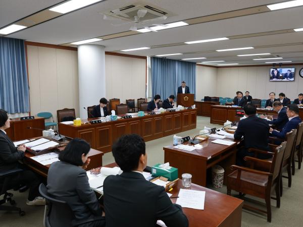 26년4월21일 제398회 임시회 경제관광문화위원회 회의 - 009 2