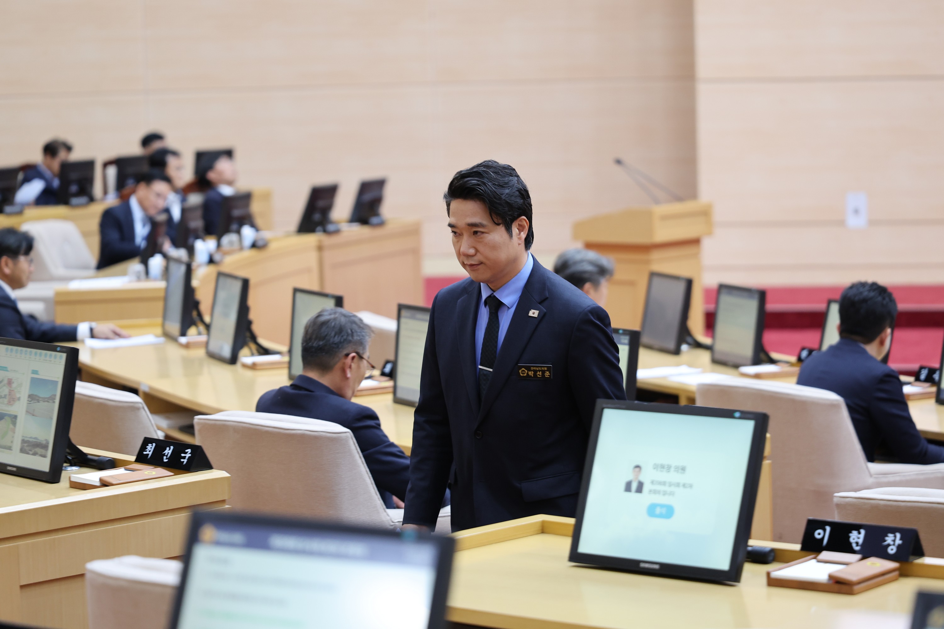 26년4월30일 제398회 임시회 제2차 본회의 - 0422