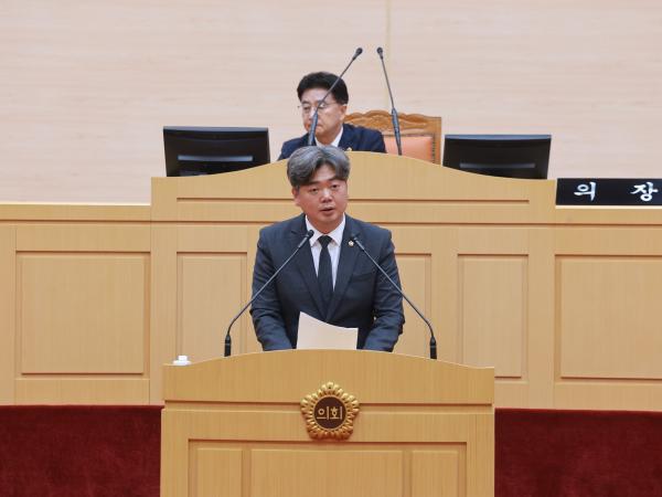 26년4월30일 제398회 임시회 제2차 본회의 - 127 2
