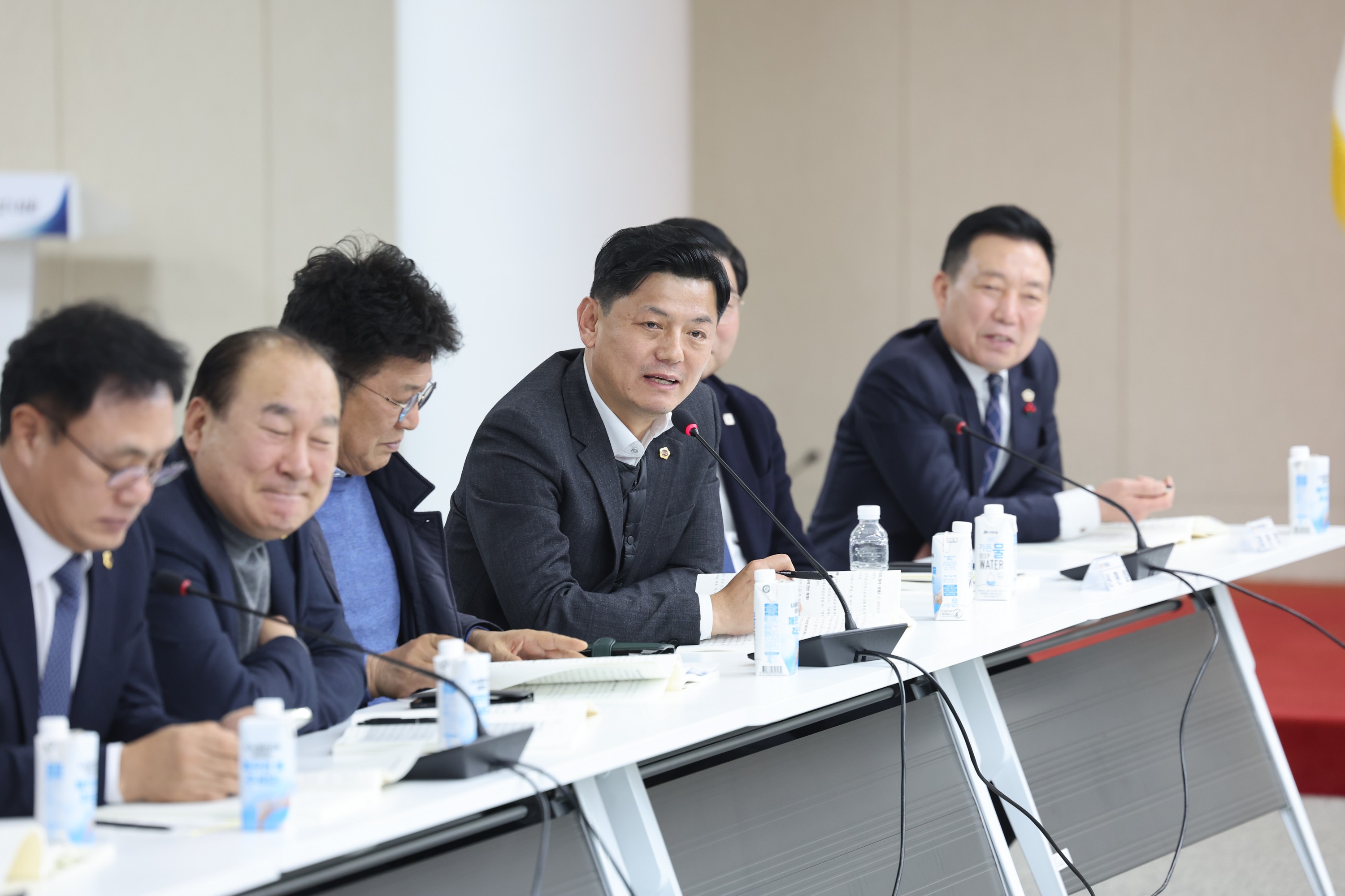 26년1월19일 광주·전남 행정통합 도의회-집행부 2차 간담회 - 0672