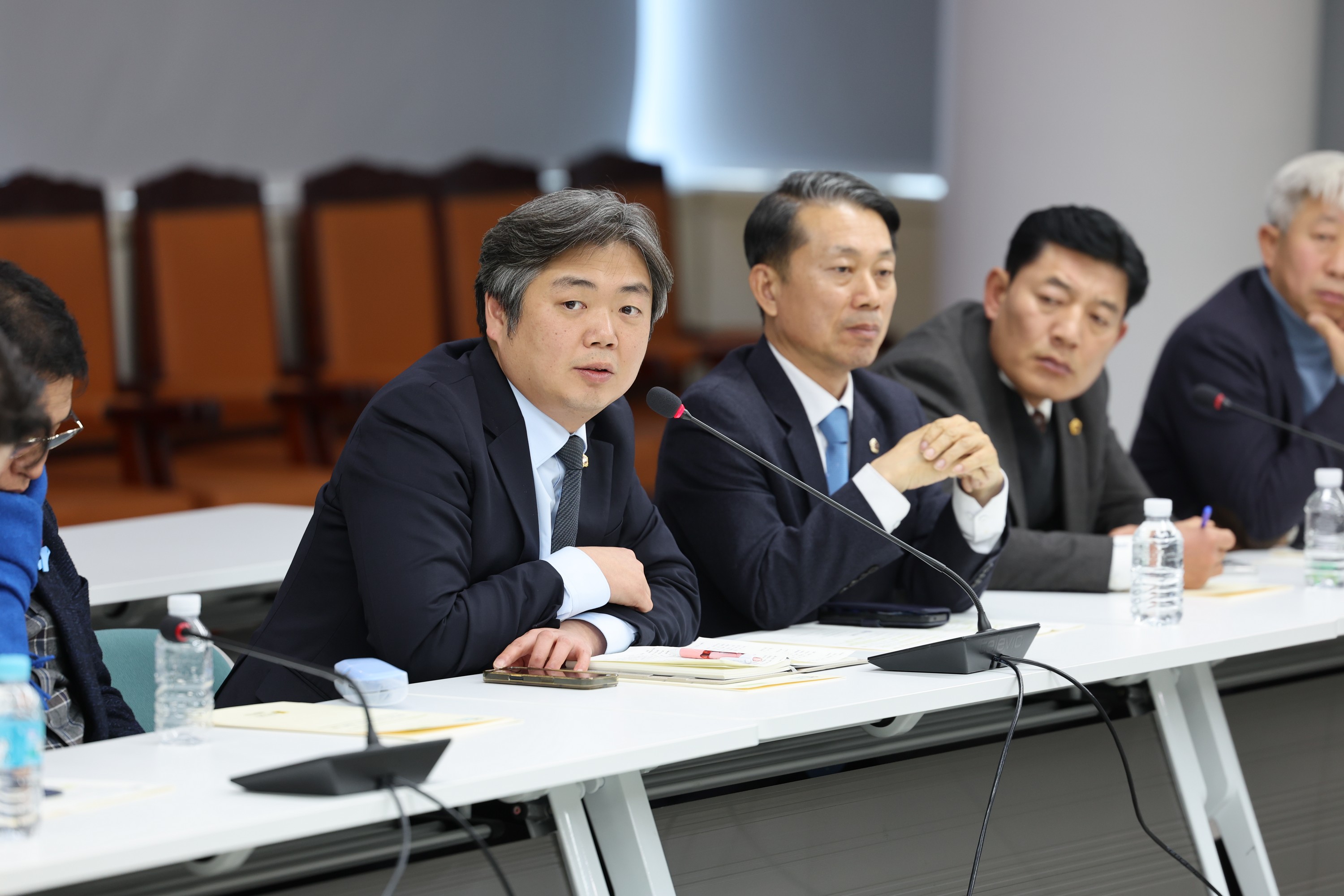 26년1월13일 광주_전남 행정통합 관련 도의회-집행부 간담회 - 0581