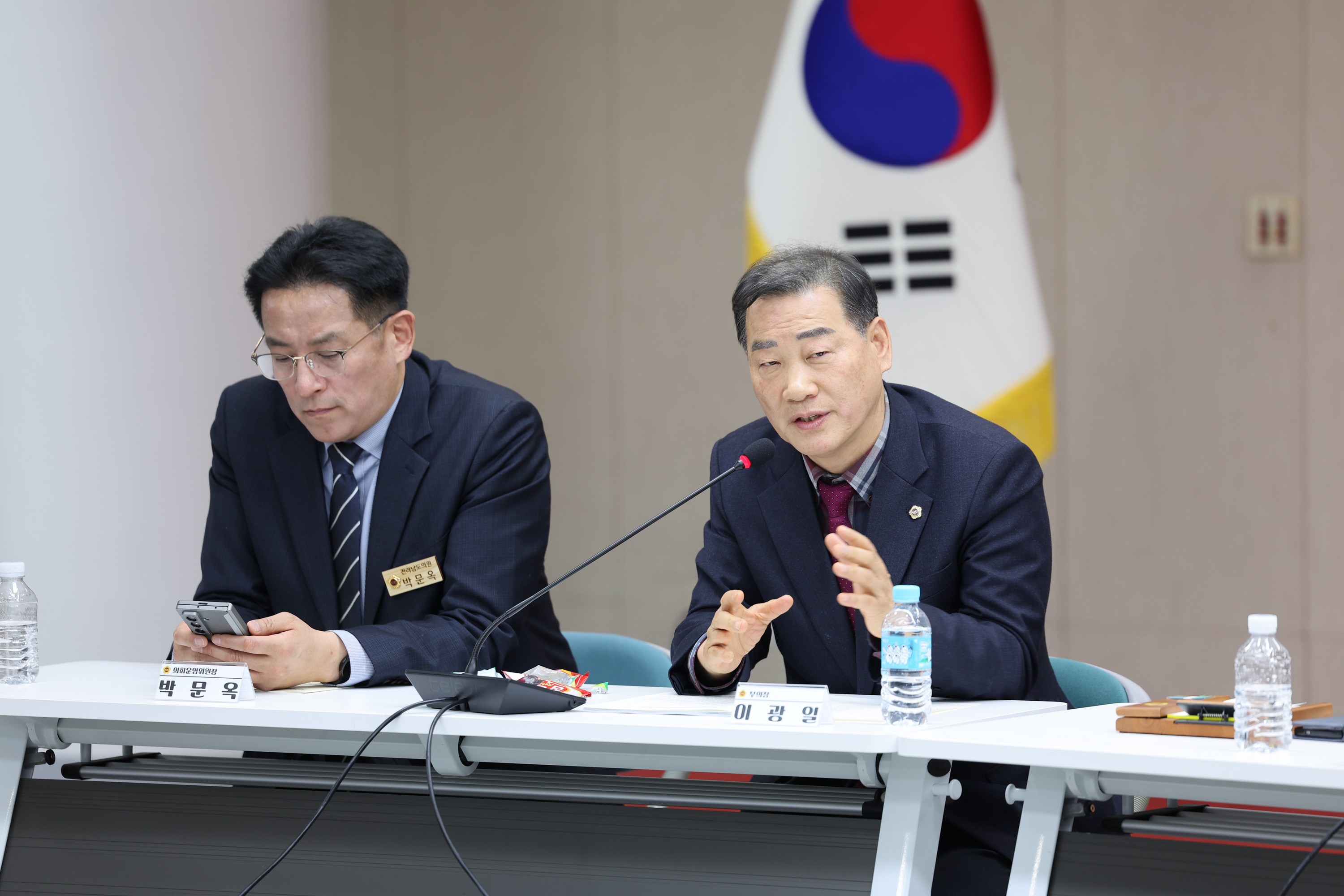 26년1월13일 광주_전남 행정통합 관련 도의회-집행부 간담회 - 0692