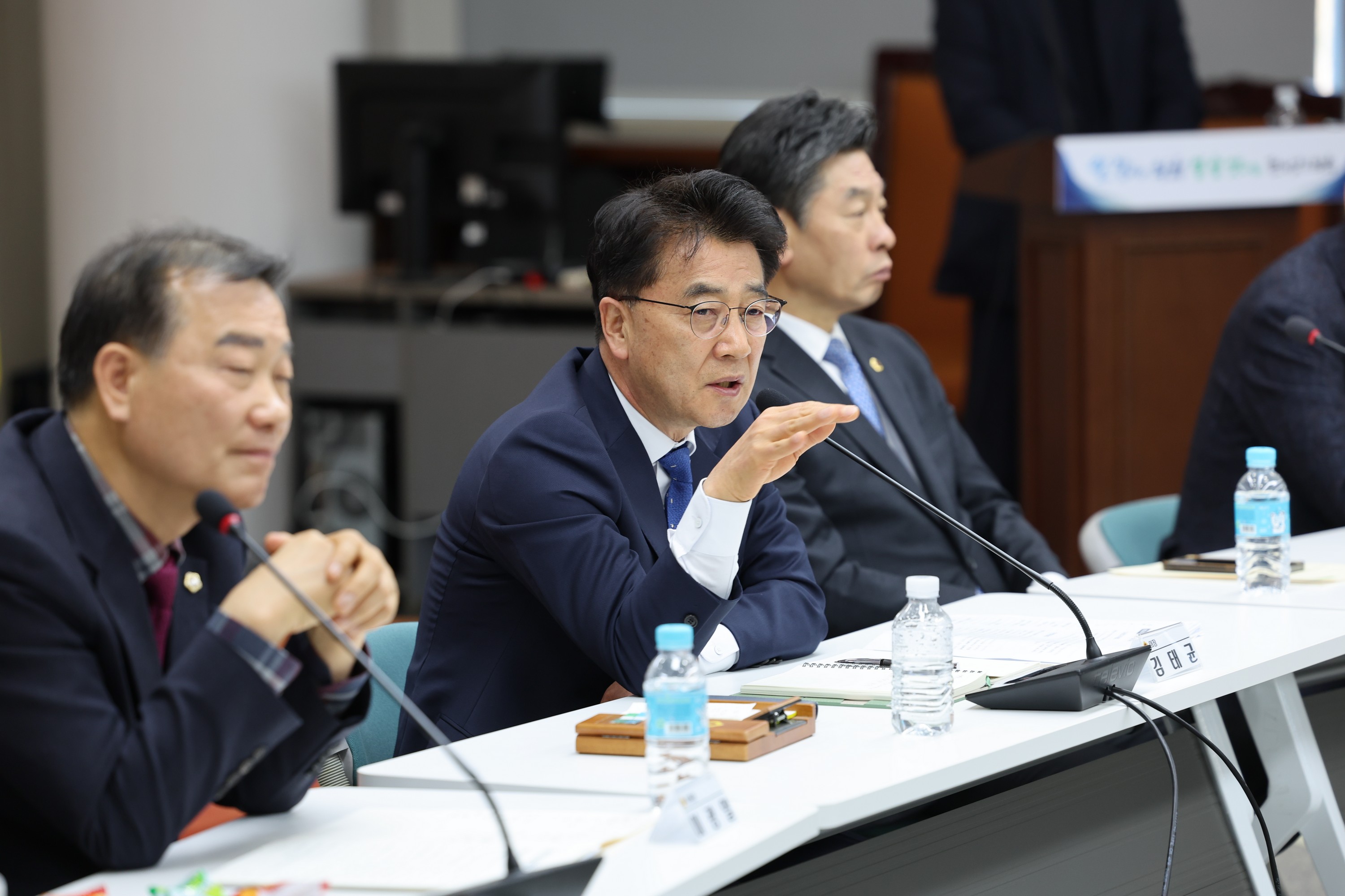 26년1월13일 광주_전남 행정통합 관련 도의회-집행부 간담회 - 0554