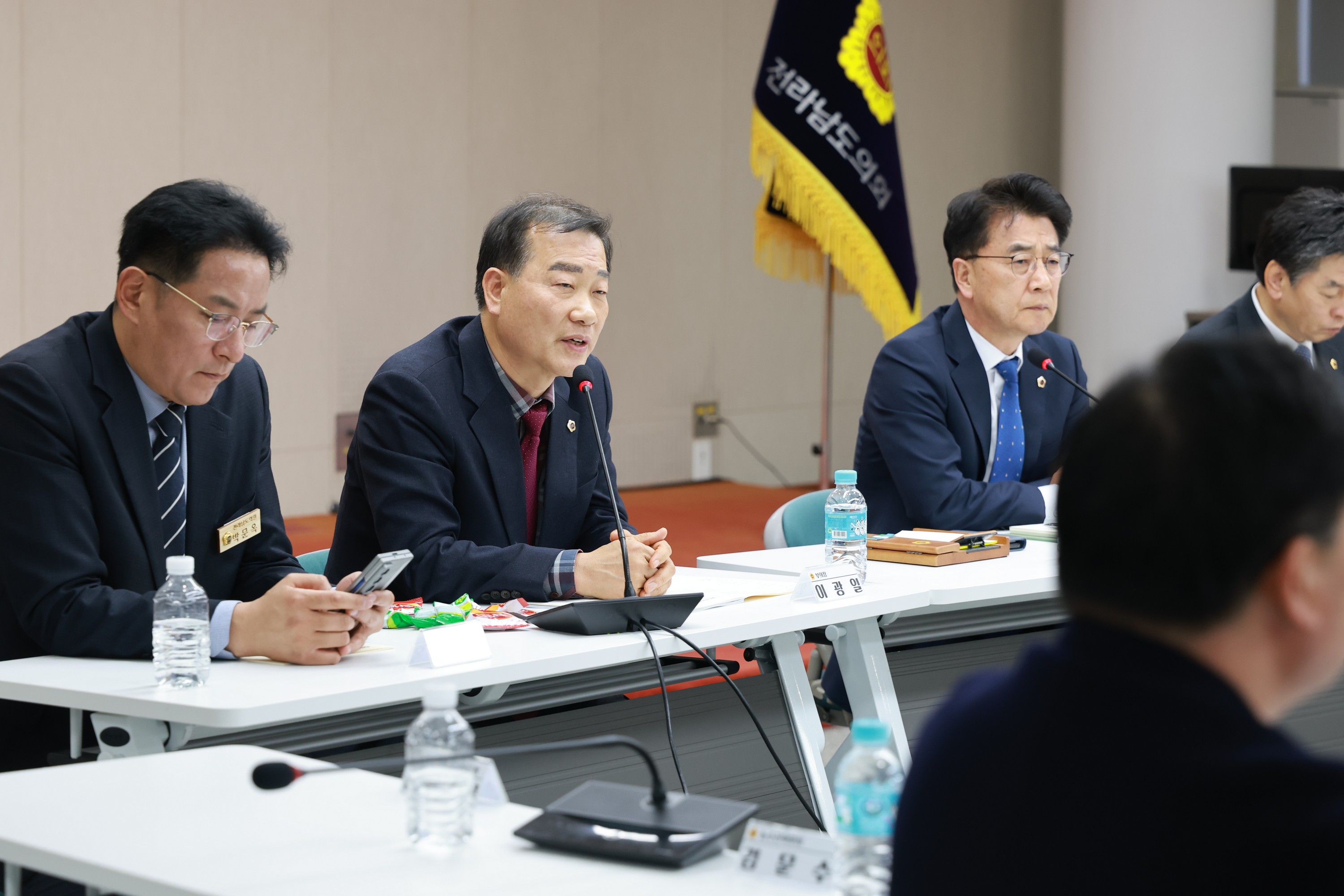 26년1월13일 광주_전남 행정통합 관련 도의회-집행부 간담회 - 1607