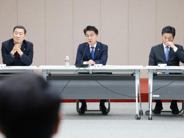 26년1월13일 광주_전남 행정통합 관련 도의회-집행부 간담회 - 079 7