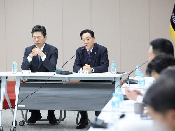 26년1월13일 광주_전남 행정통합 관련 도의회-집행부 간담회 - 036 6