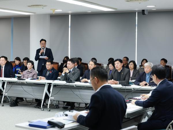 26년1월13일 광주_전남 행정통합 관련 도의회-집행부 간담회 - 095 2