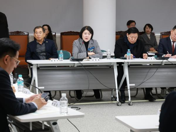 26년1월13일 광주_전남 행정통합 관련 도의회-집행부 간담회 - 147 6