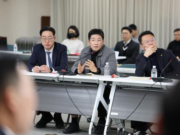 26년1월13일 광주_전남 행정통합 관련 도의회-집행부 간담회 - 064 3