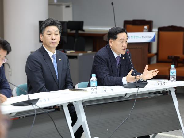 26년1월13일 광주_전남 행정통합 관련 도의회-집행부 간담회 - 038 2