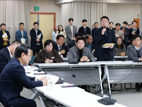 26년1월13일 광주_전남 행정통합 관련 도의회-집행부 간담회 - 085 4