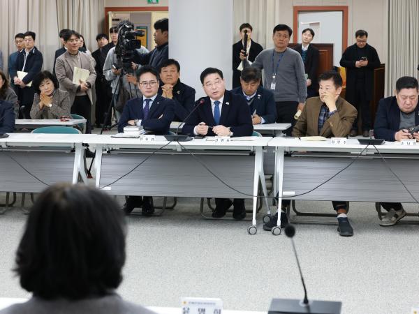 26년1월13일 광주_전남 행정통합 관련 도의회-집행부 간담회 - 119 6