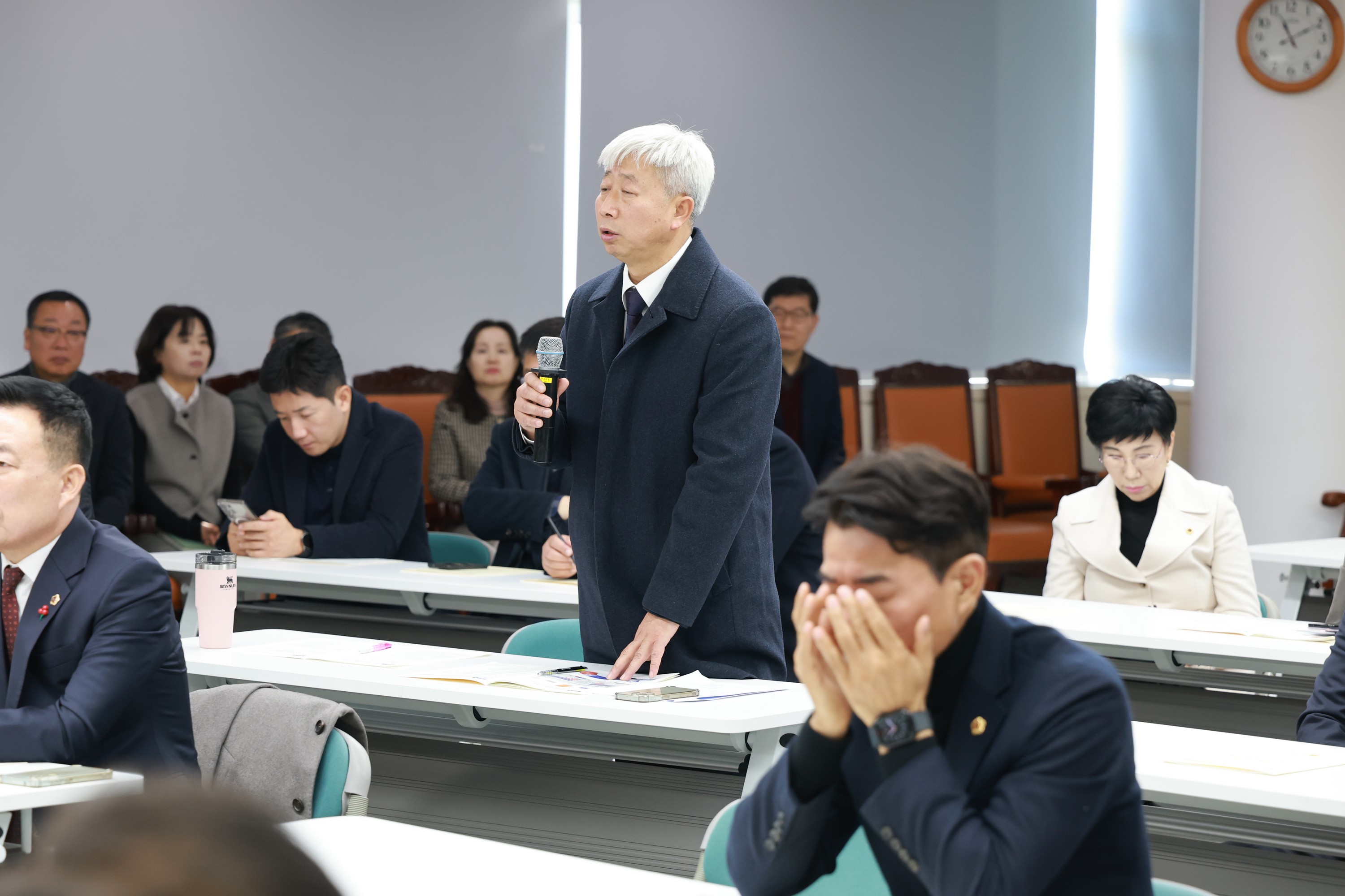 26년1월8일 2026년 전라남도의회 의원총회 - 0361