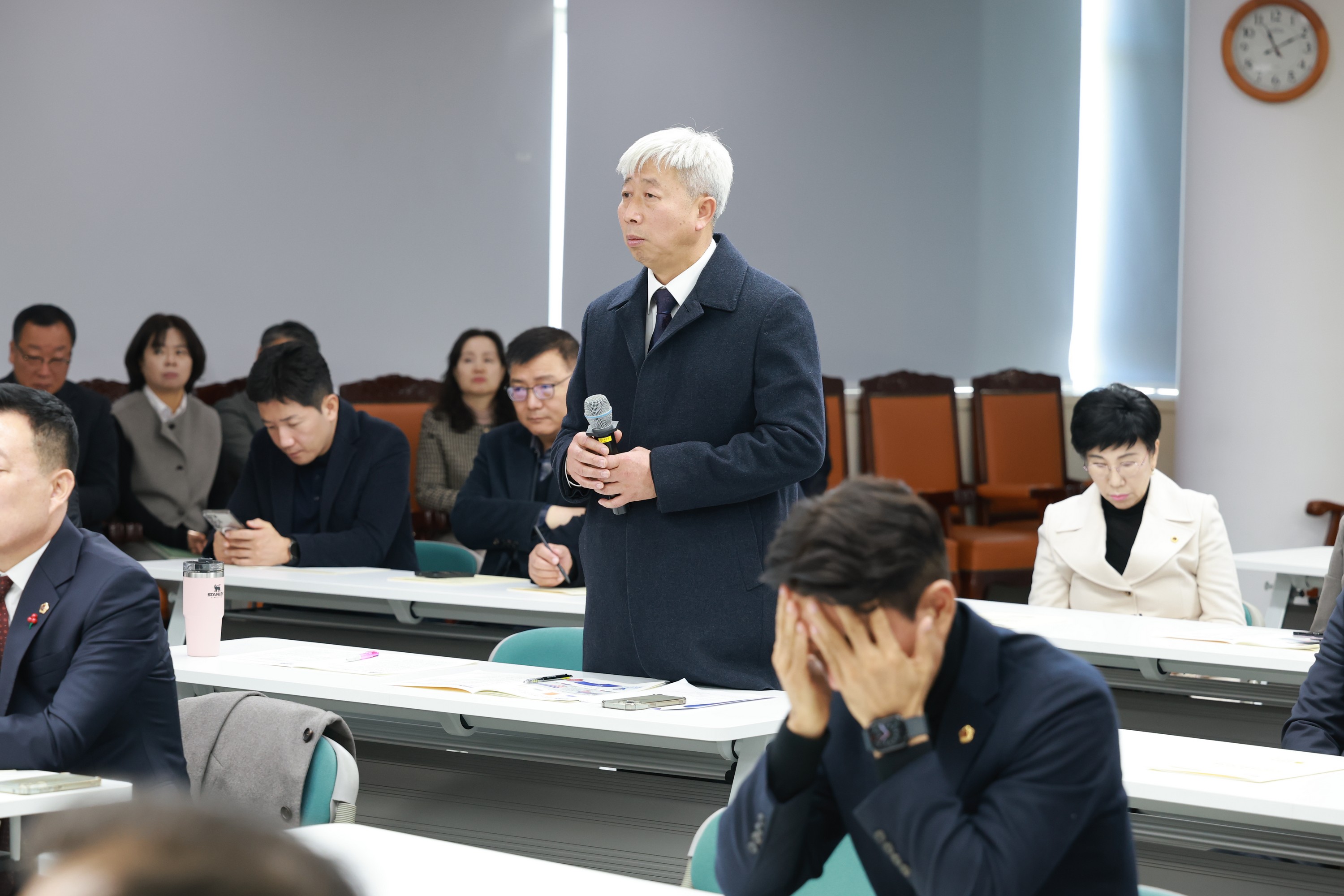 26년1월8일 2026년 전라남도의회 의원총회 - 0352