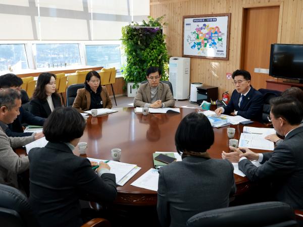 26년01월06일 2026년 1월 월례 정책회의 - 011 9