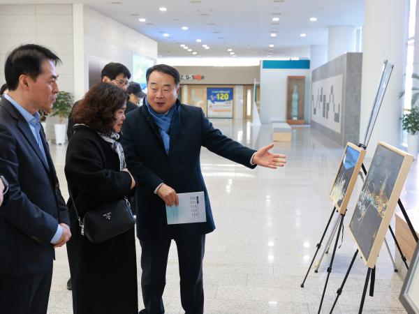 26년01월06일 여수국가산단 위기극복을 위한 미술 전시회 - 012 4