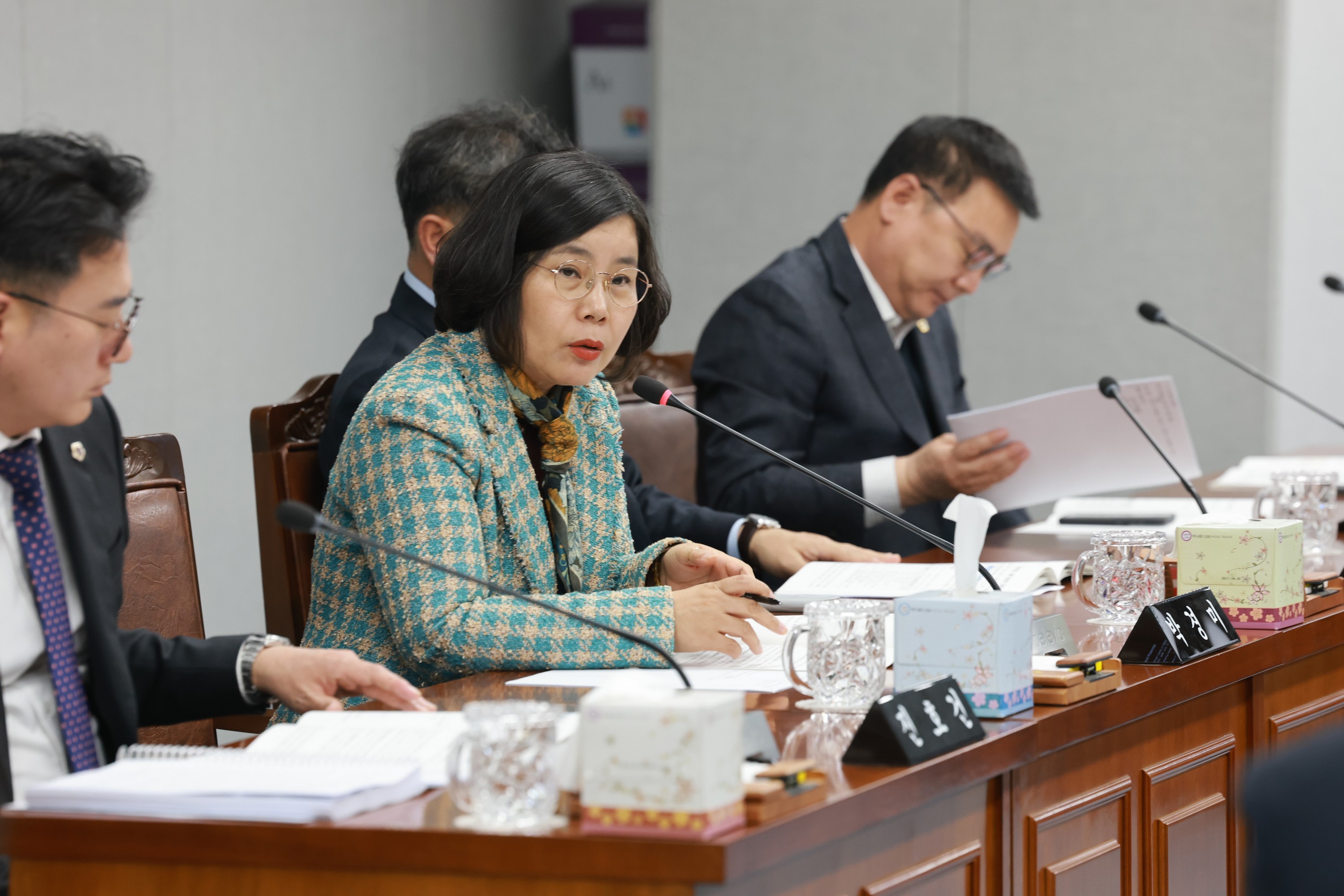 26년1월30일 제396회 임시회 의회운영위원회 업무보고 등 회의 - 0313