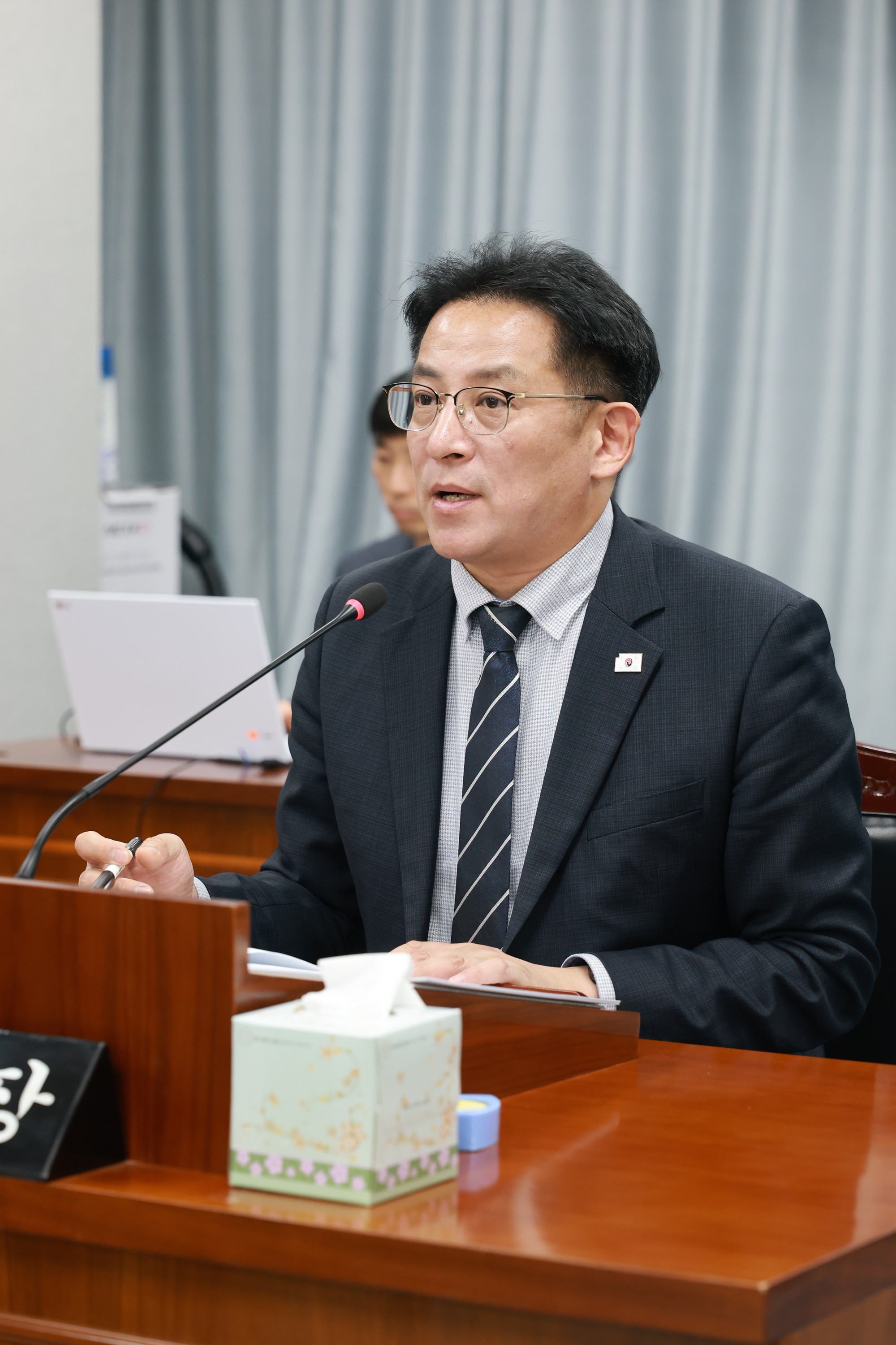 26년1월30일 제396회 임시회 의회운영위원회 업무보고 등 회의 - 0094