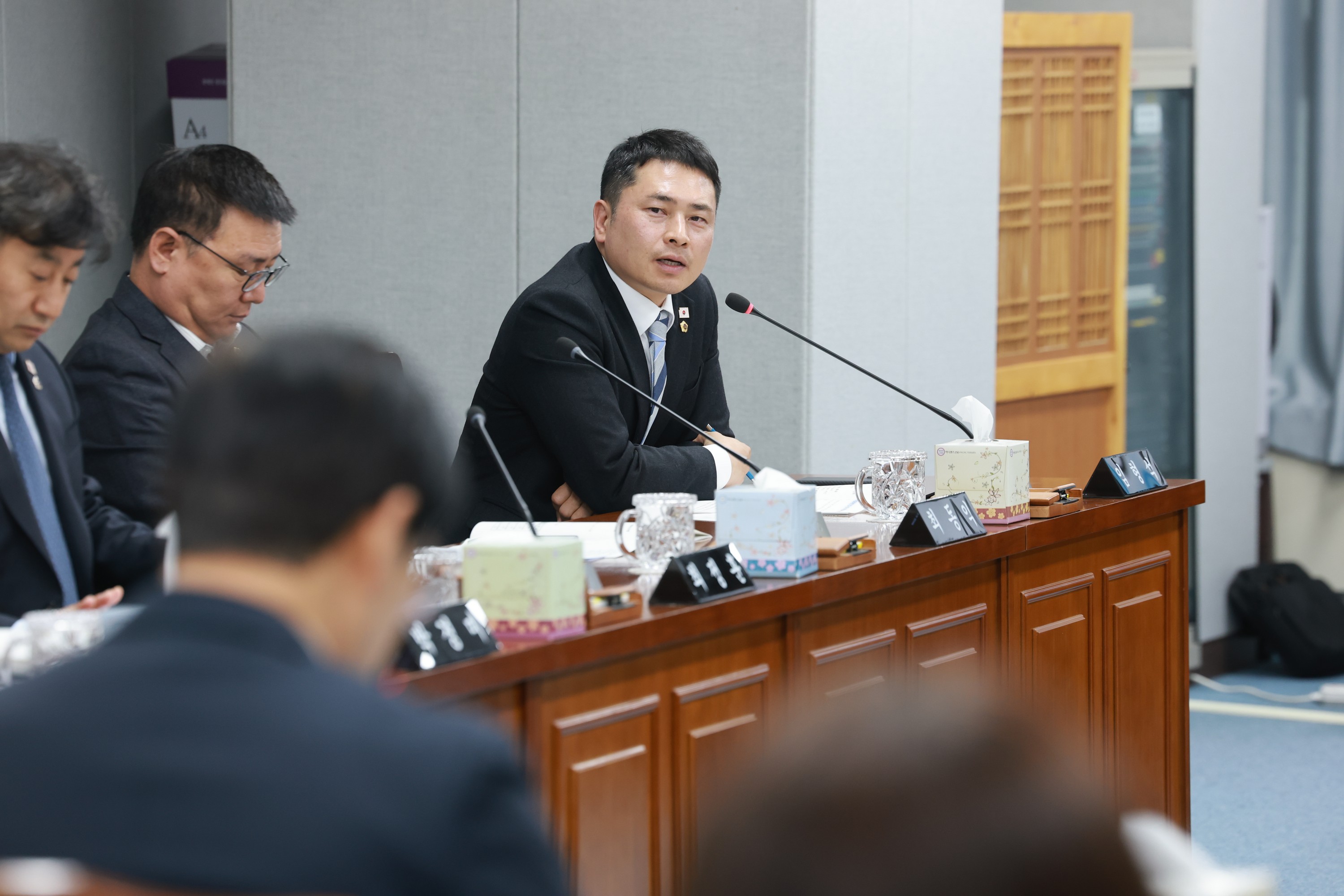 26년1월30일 제396회 임시회 의회운영위원회 업무보고 등 회의 - 0375