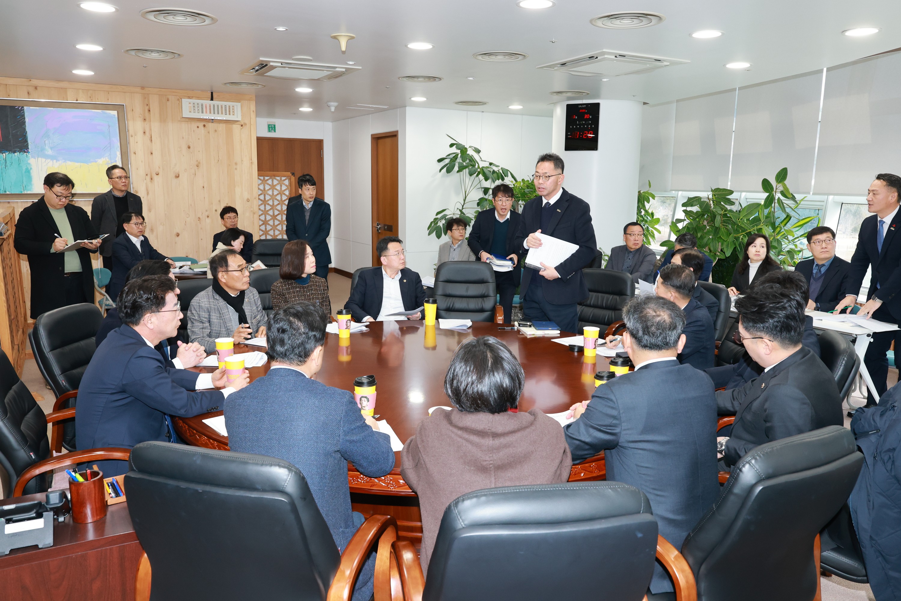 26년1월30일 전남ㆍ광주 행정통합 대응 전라남도의회 TF 회의 - 0185