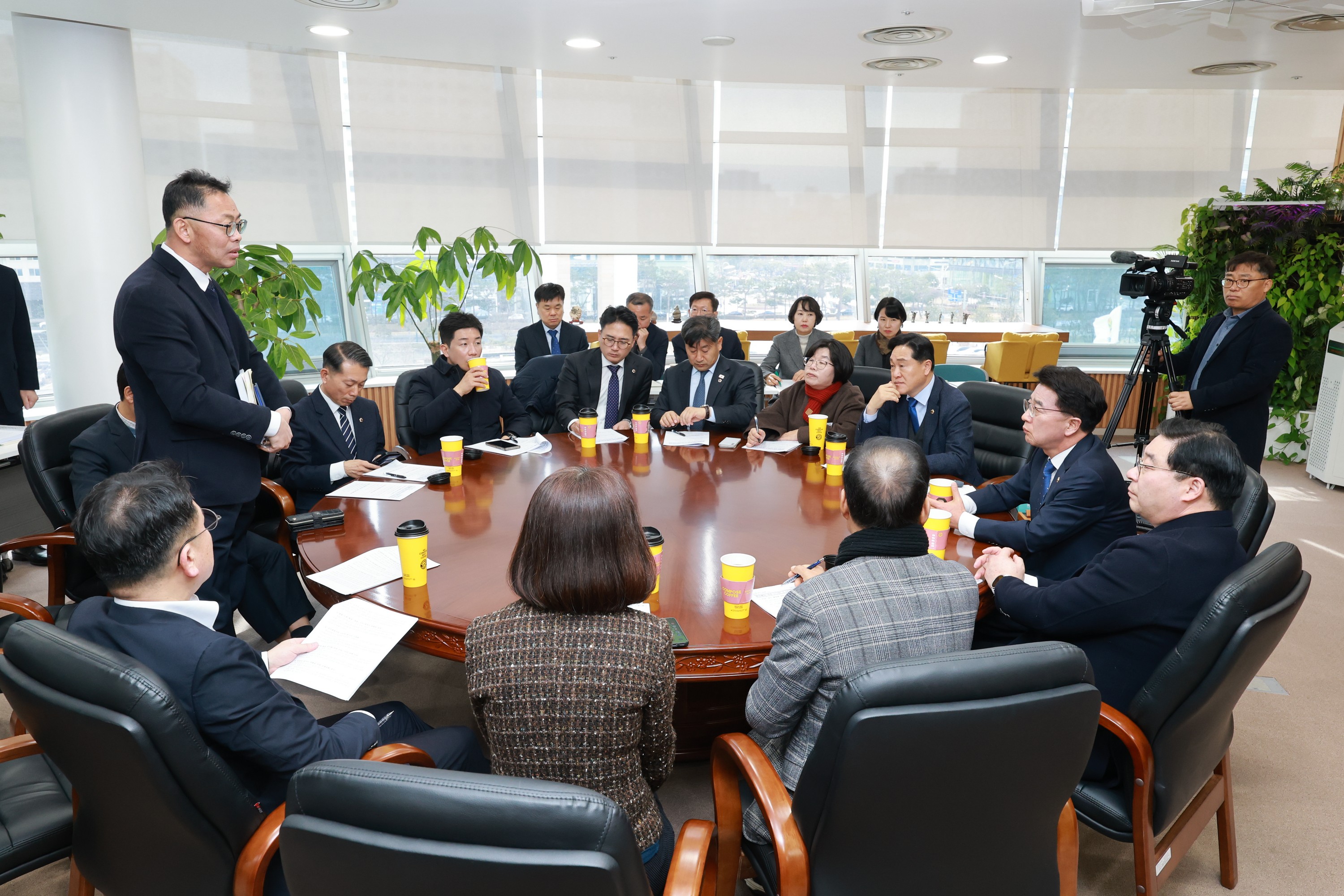 26년1월30일 전남ㆍ광주 행정통합 대응 전라남도의회 TF 회의 - 0197